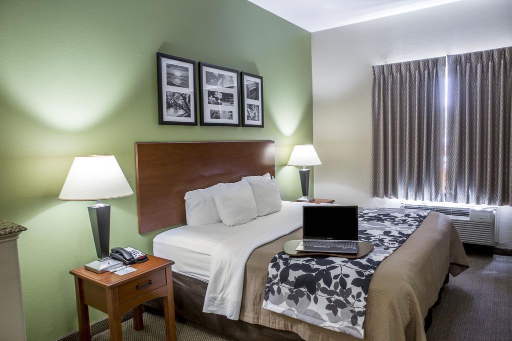 Sleep Inn & Suites Pearland - Houston South Exterior foto